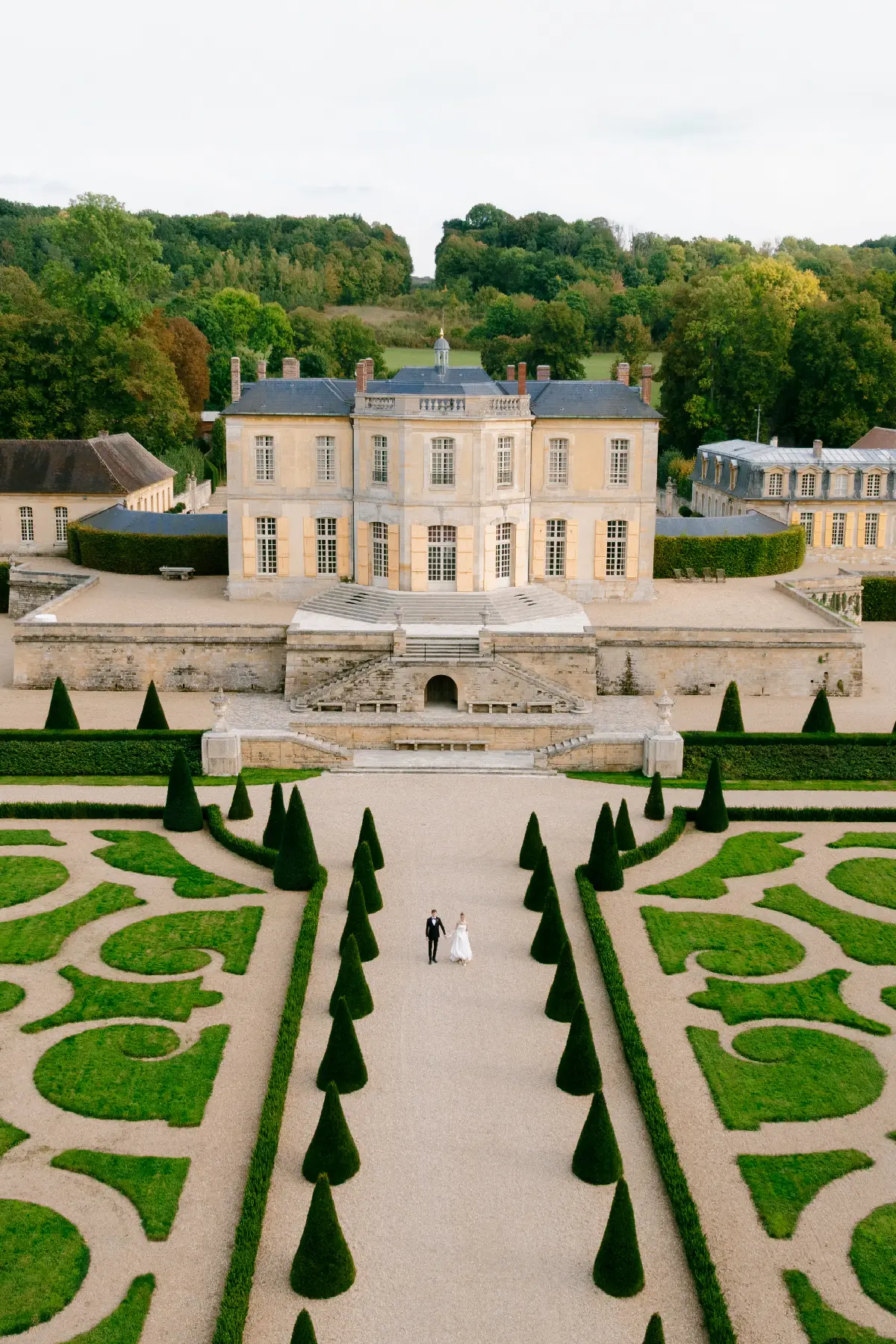 Photographe de Mariage de luxe à Paris château de Villette